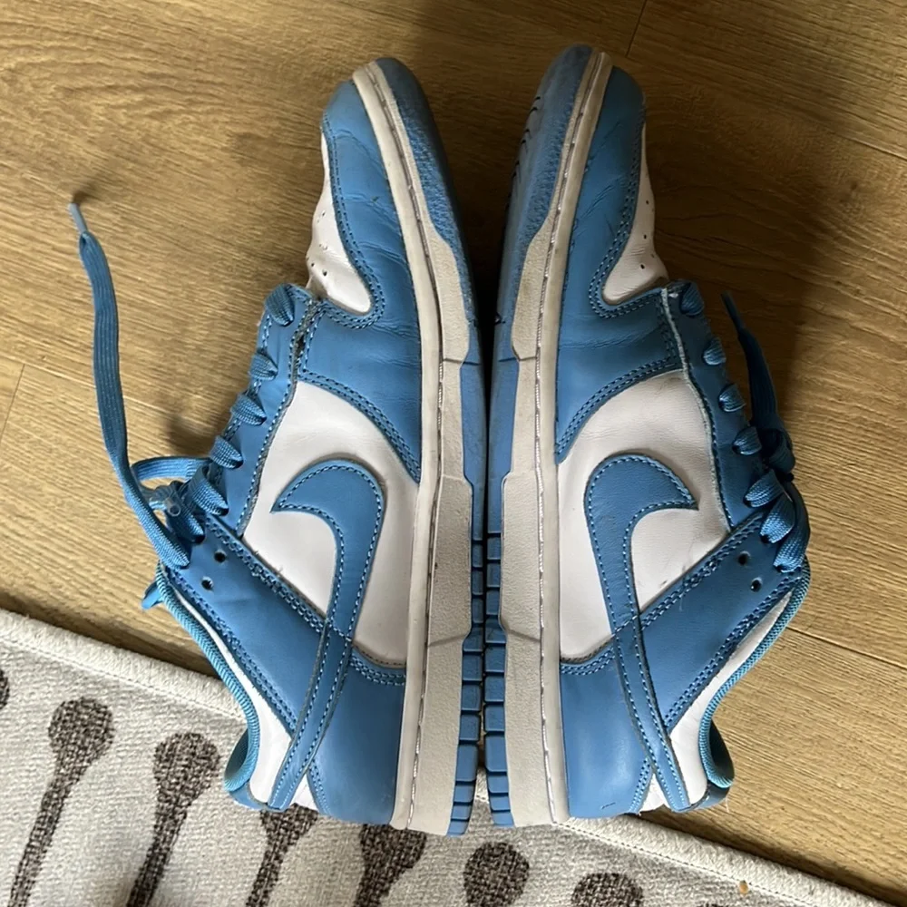 Authentic UNC Dunks - Picture 1 of 5